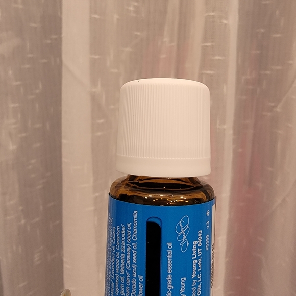 Young Living Cool Azul Essential Oil Brand New - Picture 5 of 8